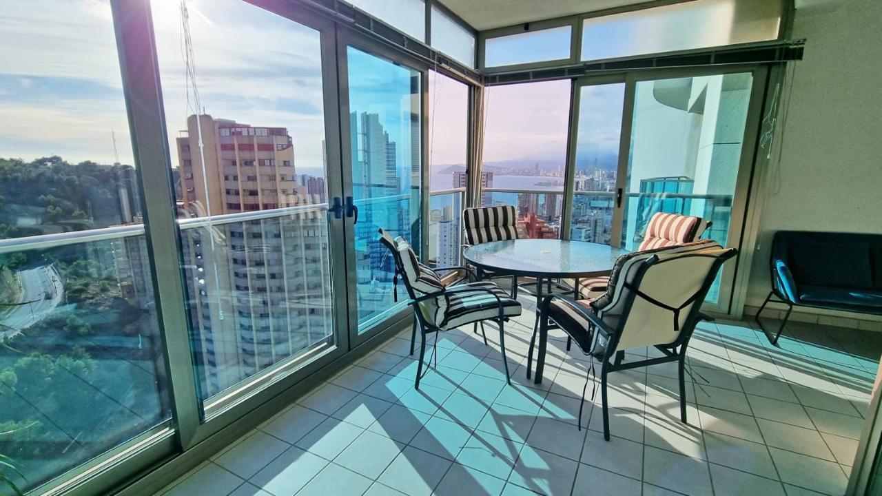 Skyline 14 Large And Sunny All-Day Balcony With Stunning Sea Views Бенидорм Екстериор снимка