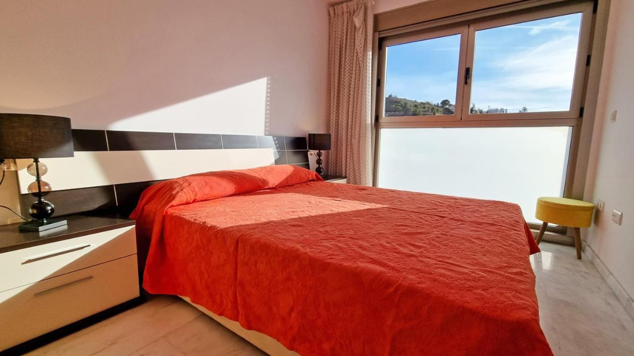 Skyline 14 Large And Sunny All-Day Balcony With Stunning Sea Views Бенидорм Екстериор снимка
